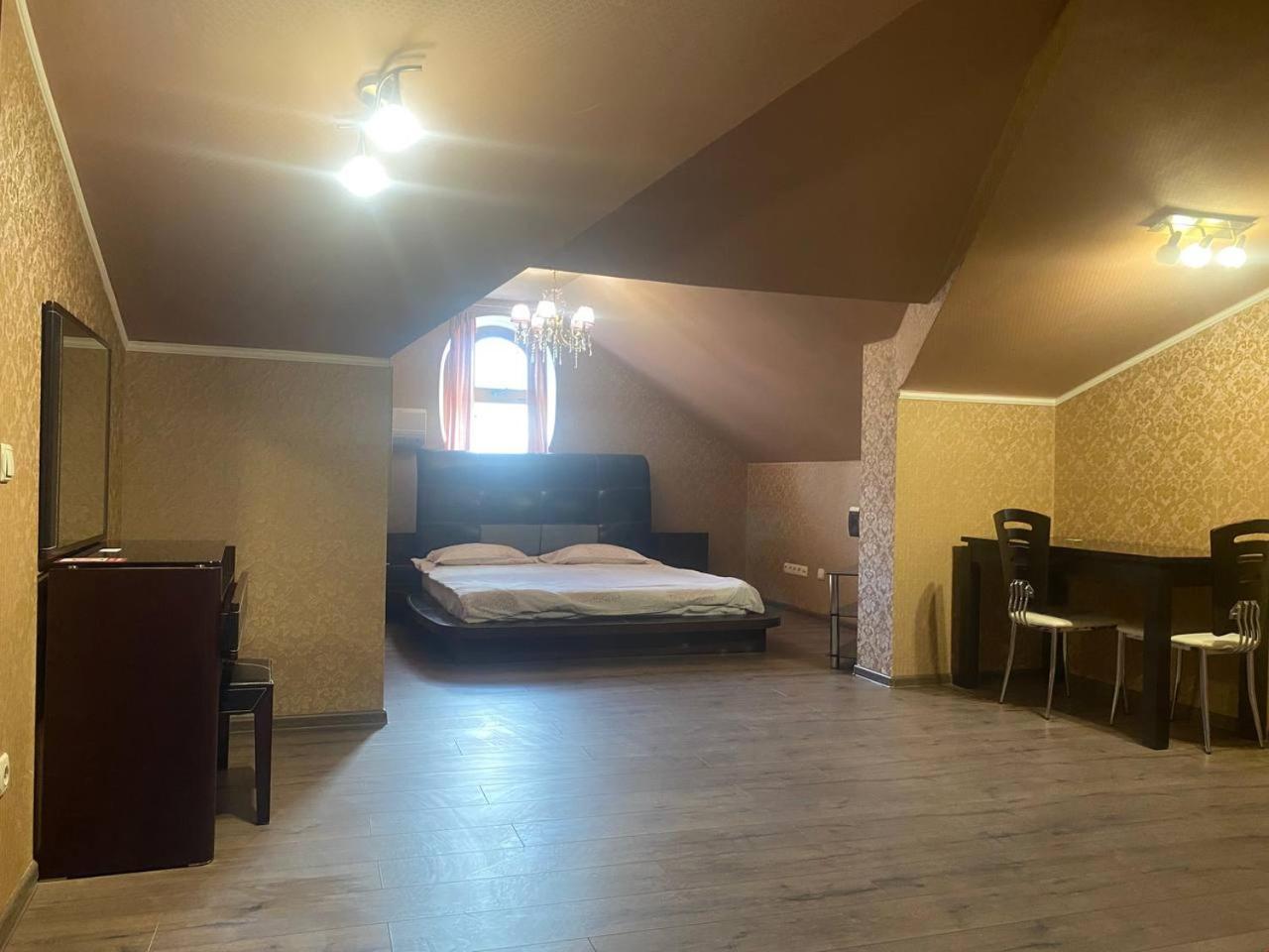 Valencia Hotel Одеса Екстер'єр фото